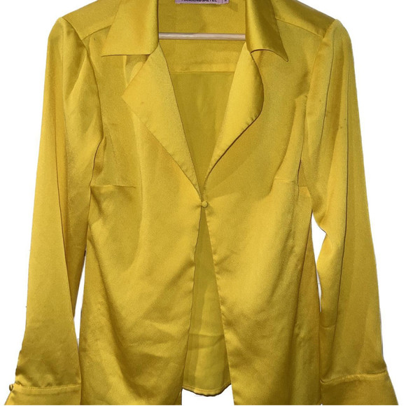 Blouses - Picture 4 of 7